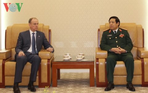 Министр обороны Вьетнама принял cекретаря Совета безопасности РФ - ảnh 1